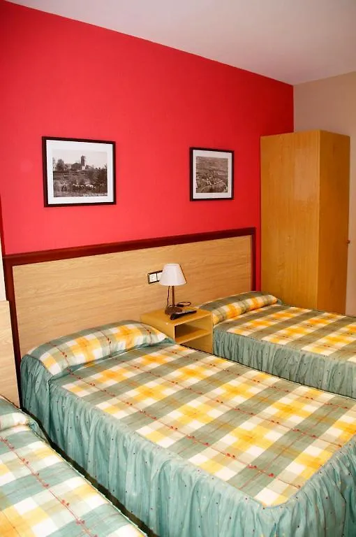 Maison d'hôtes Hotel Habitacions Aurora à Sant Pau de Segúries